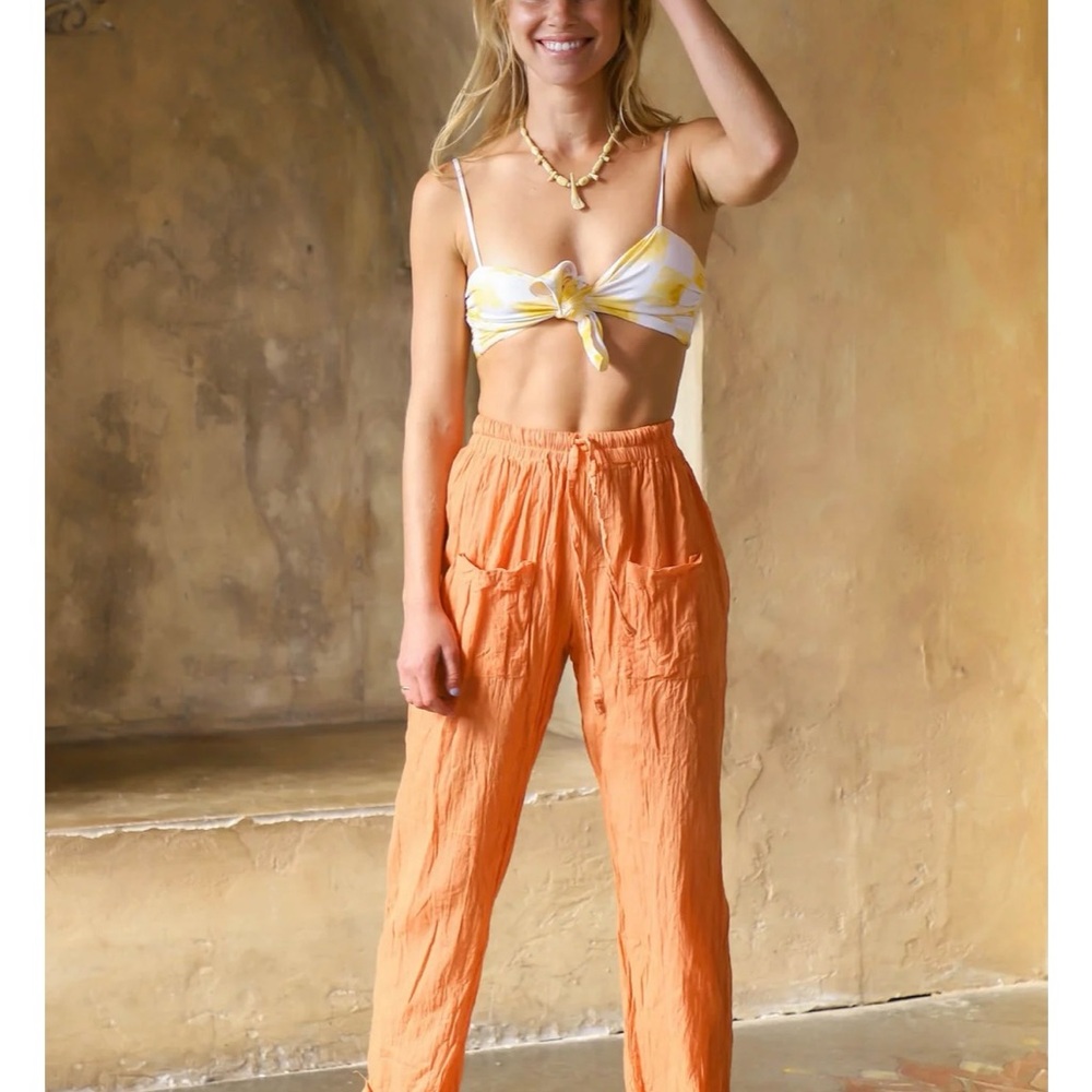 Jen’s pirate booty steamer pants NWT XS